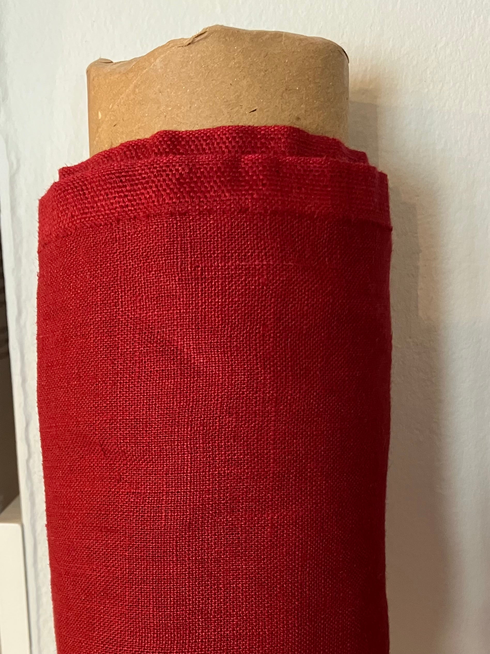 Merchant & Mills: Demon Scarlet 185, European Laundered Linen