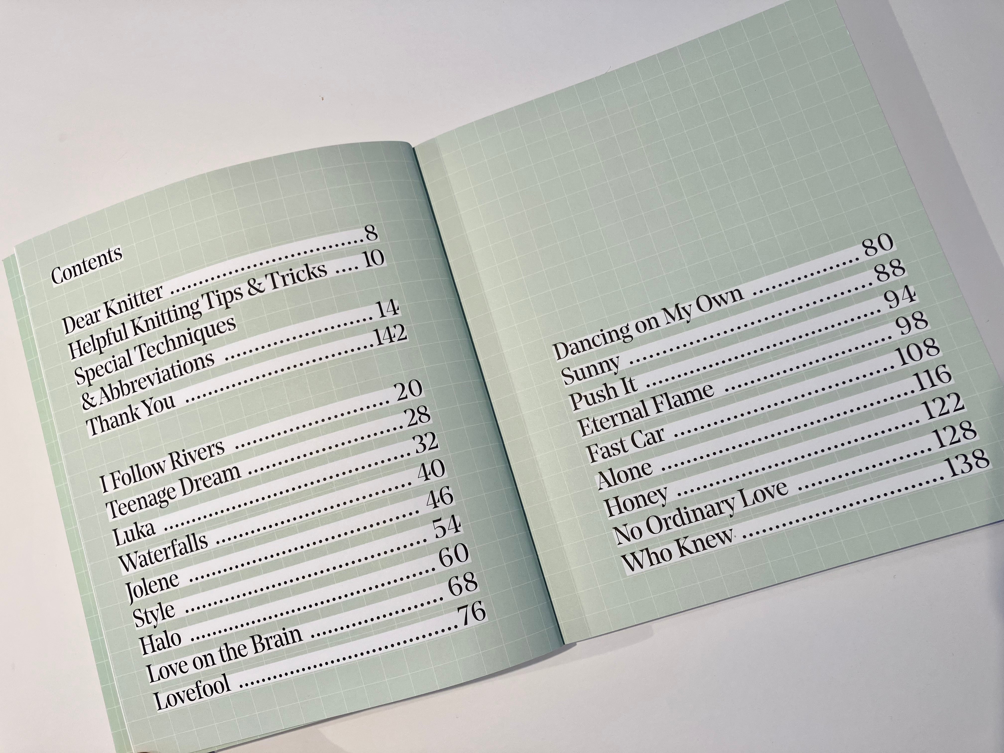 Everyday Knits - Easy Wardobe Essentials - By Paula Narkiniemi