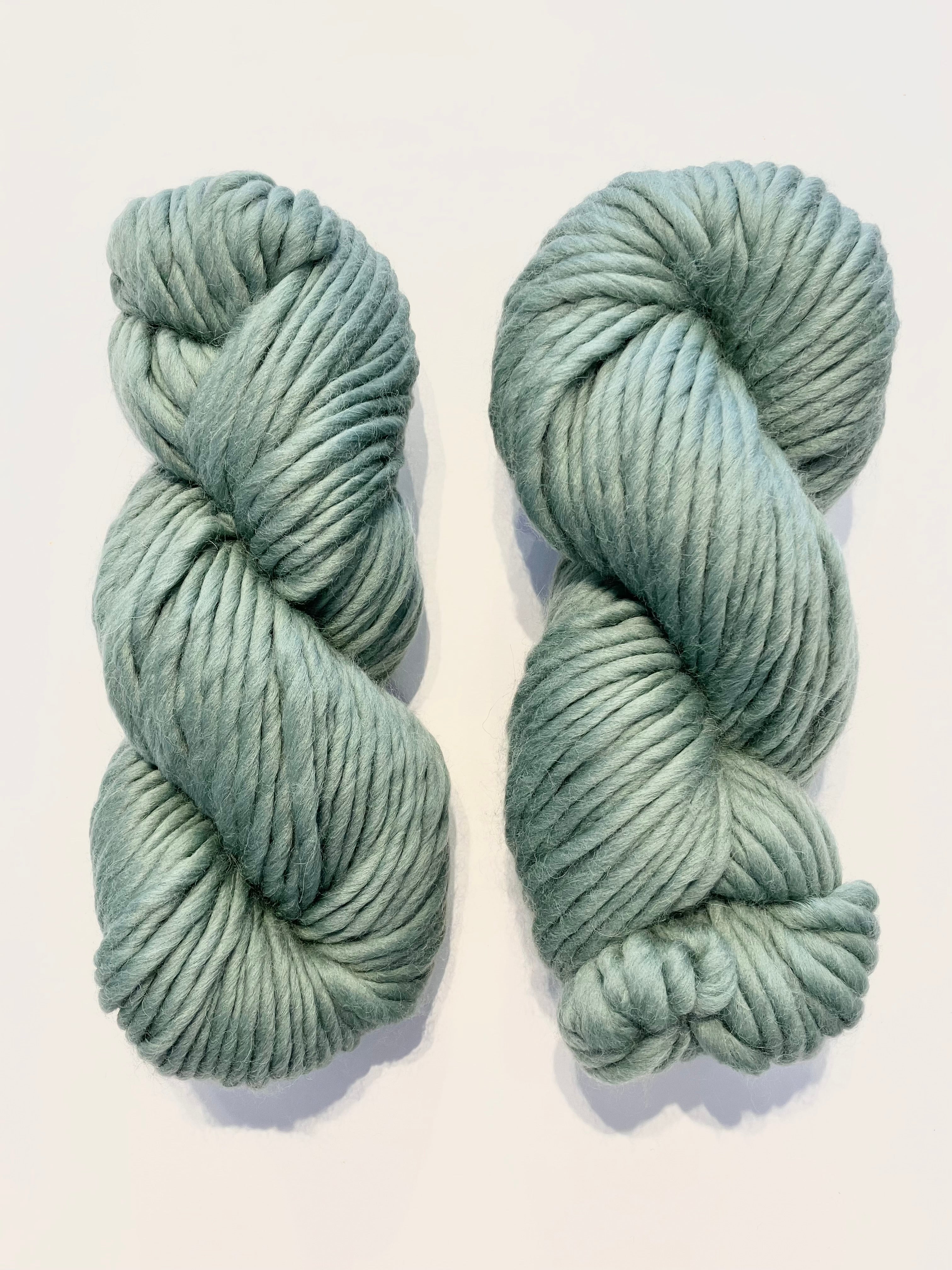 Mrs Moon - Plump Superchunky Yarn