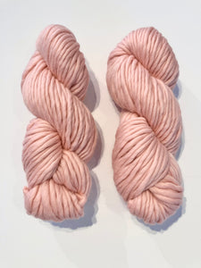 Mrs Moon - Plump Superchunky Yarn - Fondant Fancy