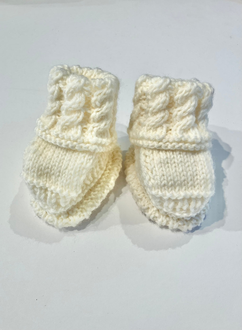 Hand-knitted Baby Booties - 100% baby merino wool - Cream