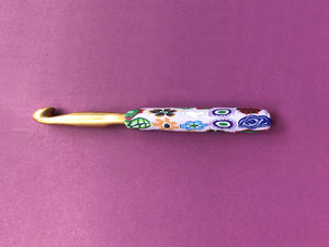 Aluminum crochet hook