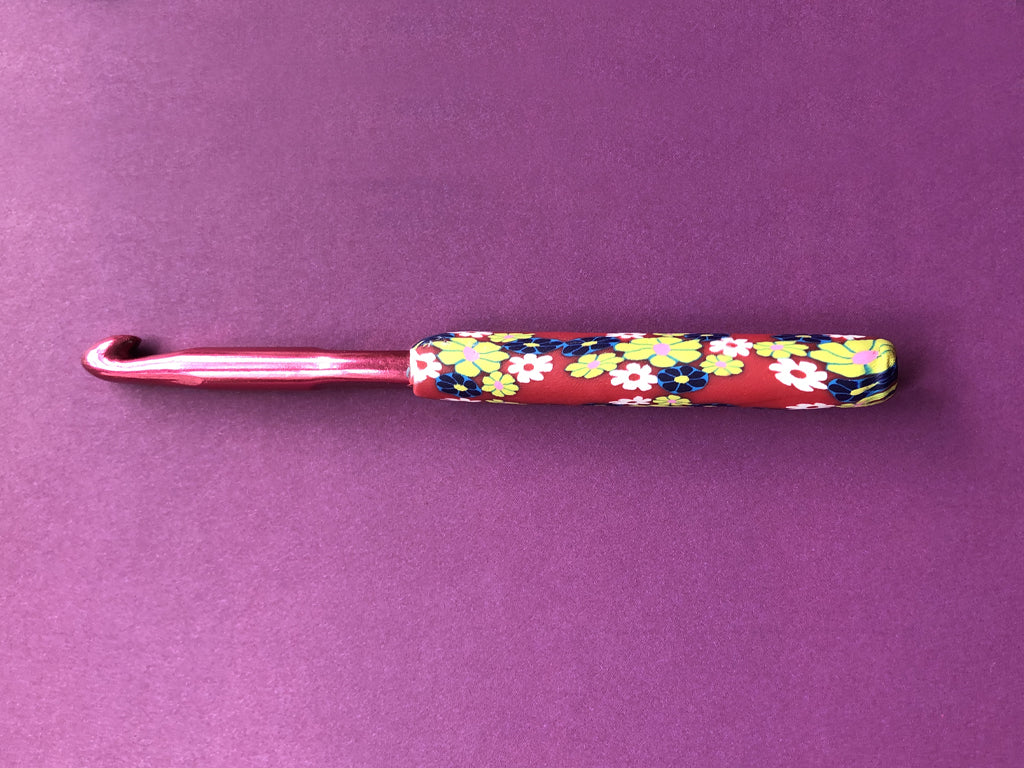 Aluminum crochet hook