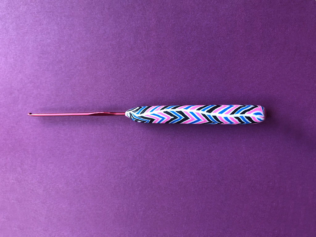 Aluminum crochet hook