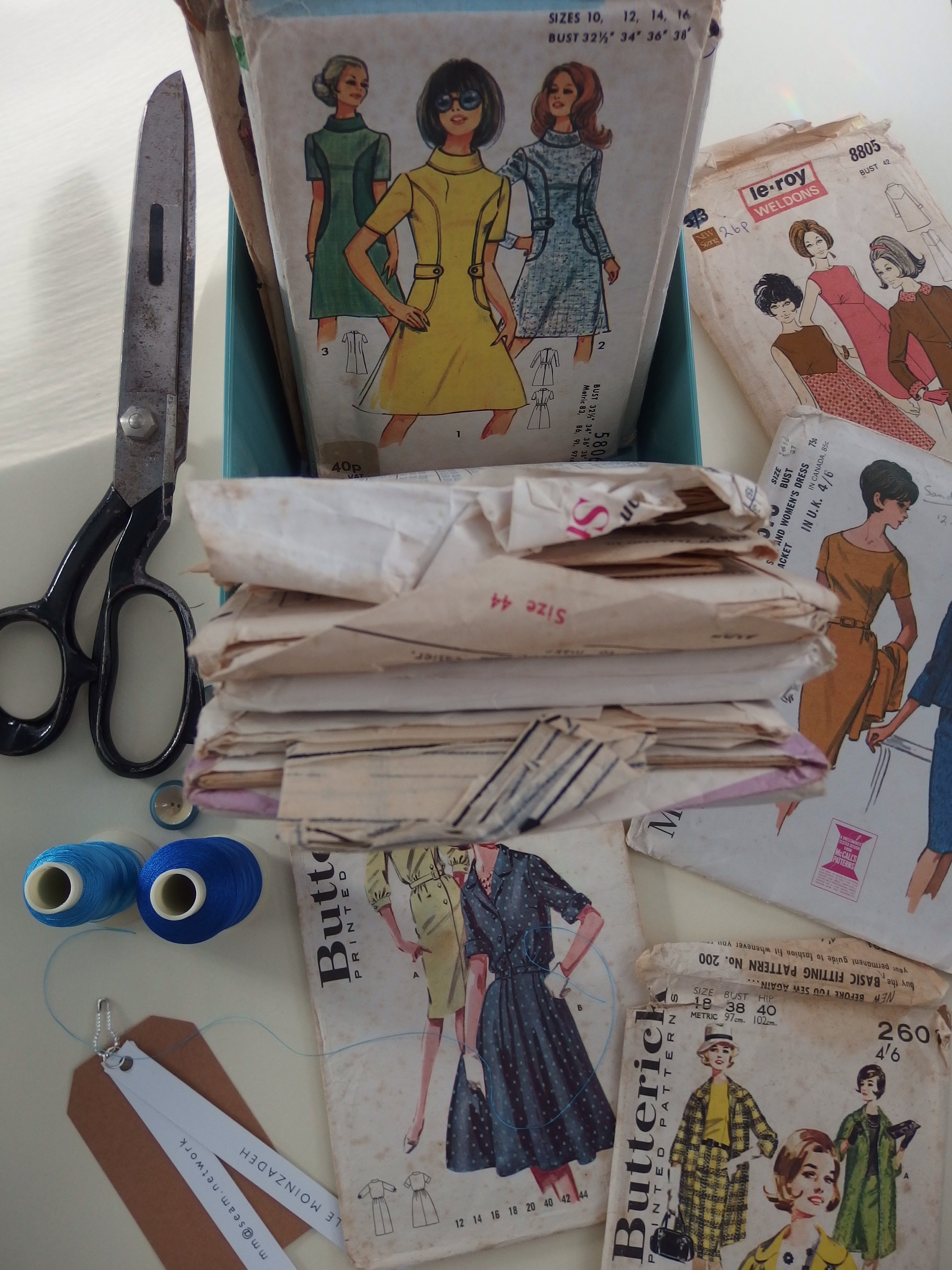 Vintage Dress Kit: Geometric print