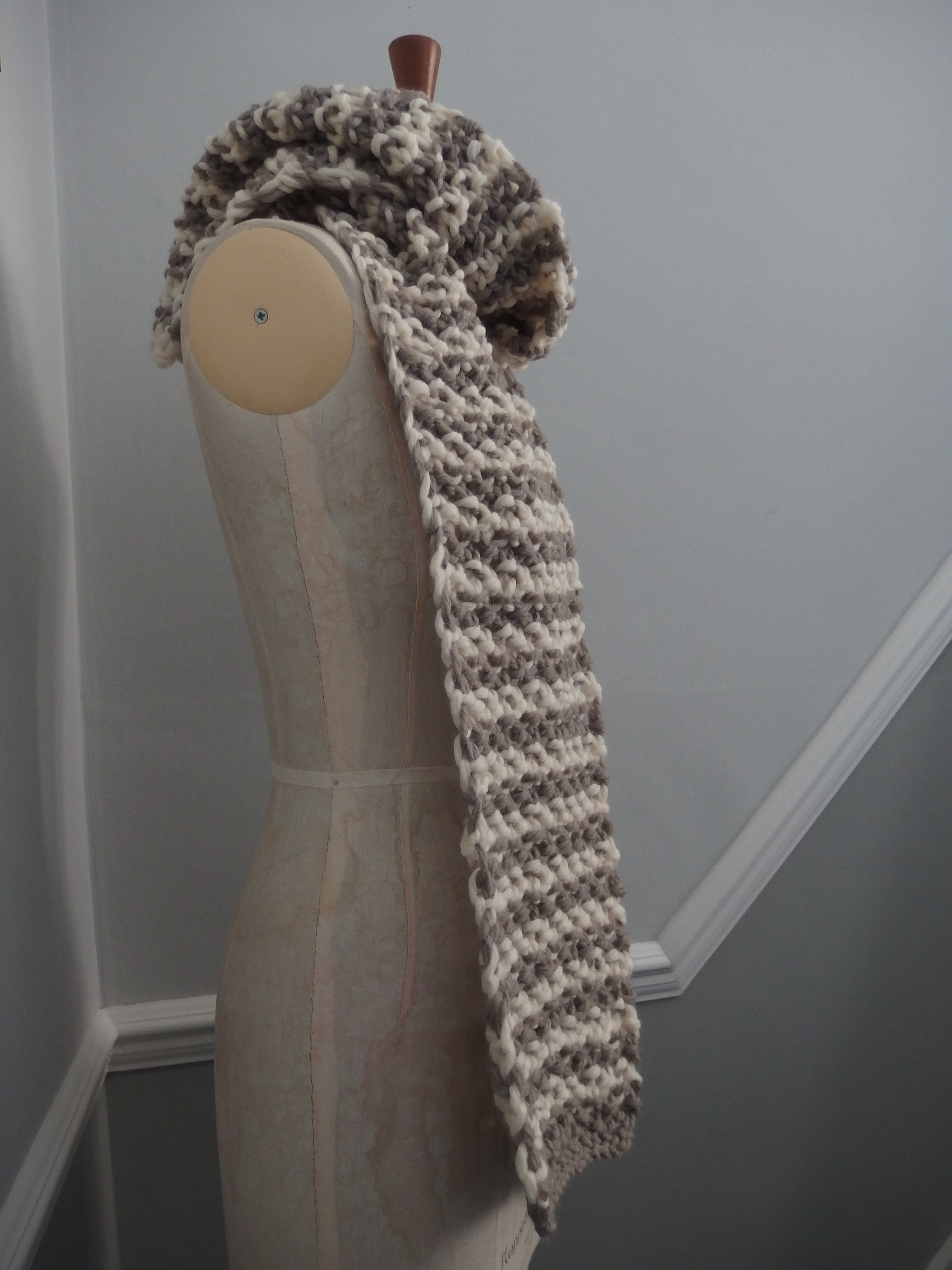 Big Scarf - Extraordinarily soft 100% wool - Sandstone & White stripes