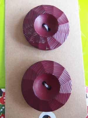 Vintage Buttons: Dark Red