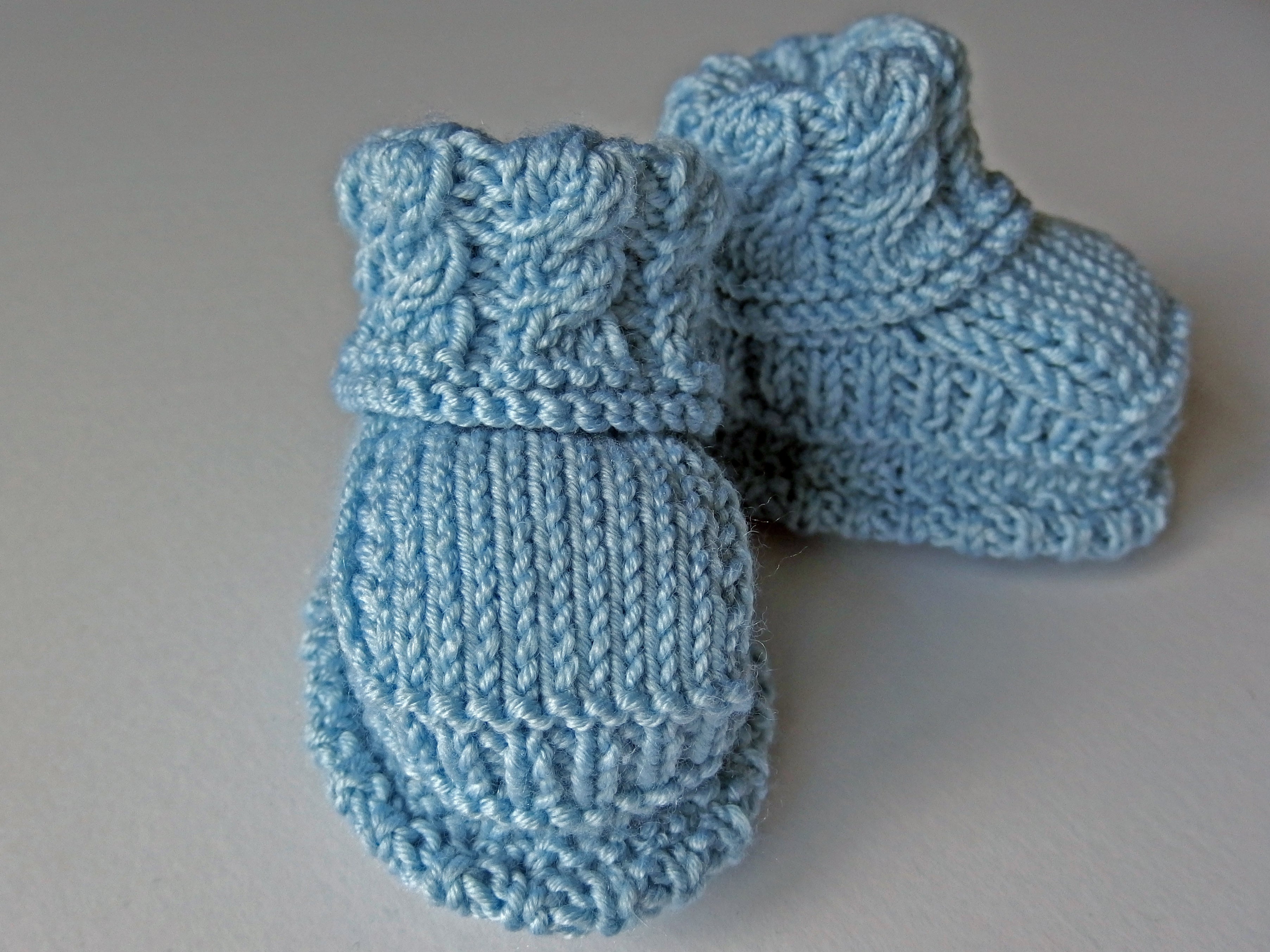 Baby Booties - made using 100% baby merino wool: pale blue