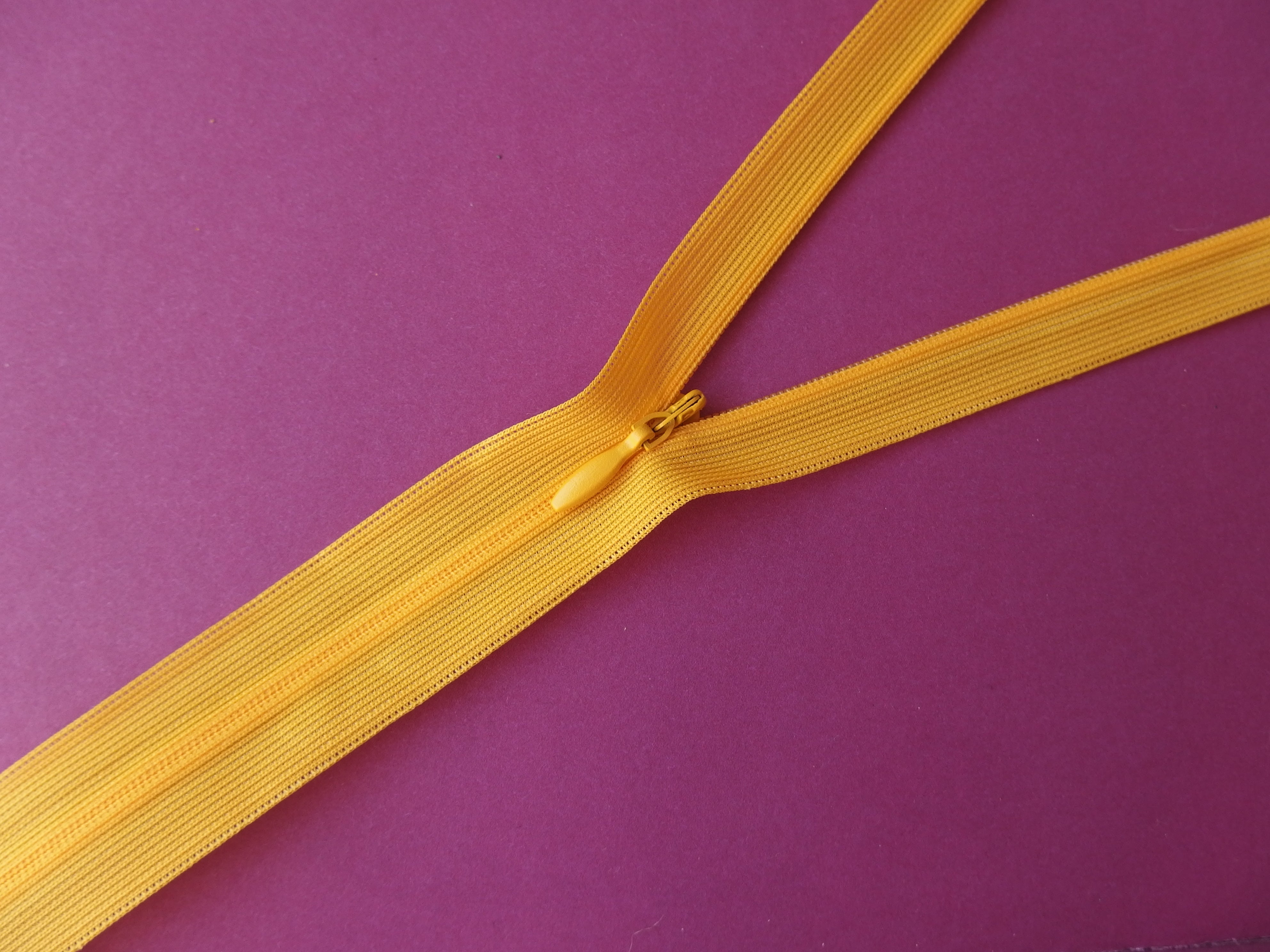 Concealed Zip: Gold