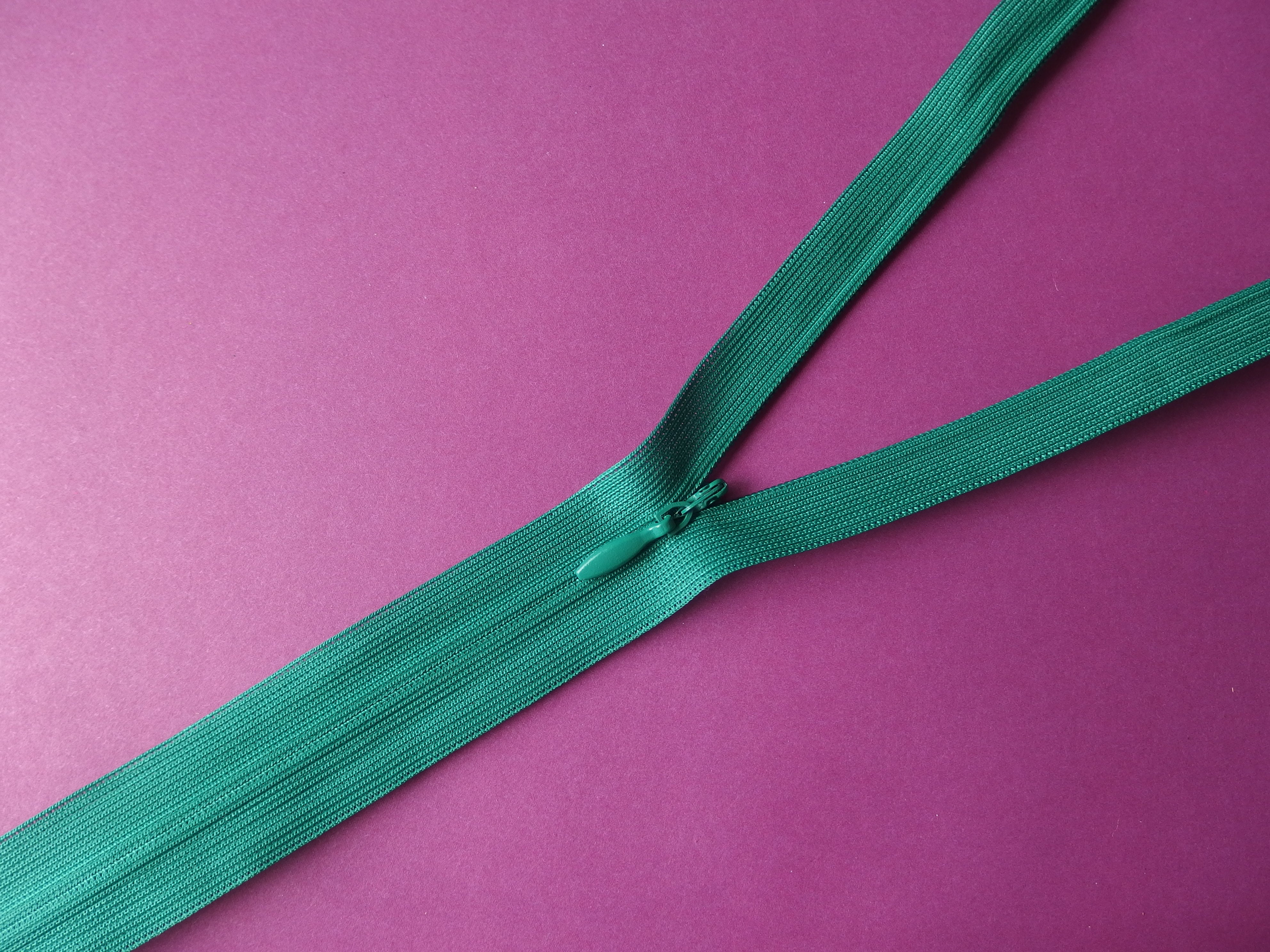 Concealed Zip: Green