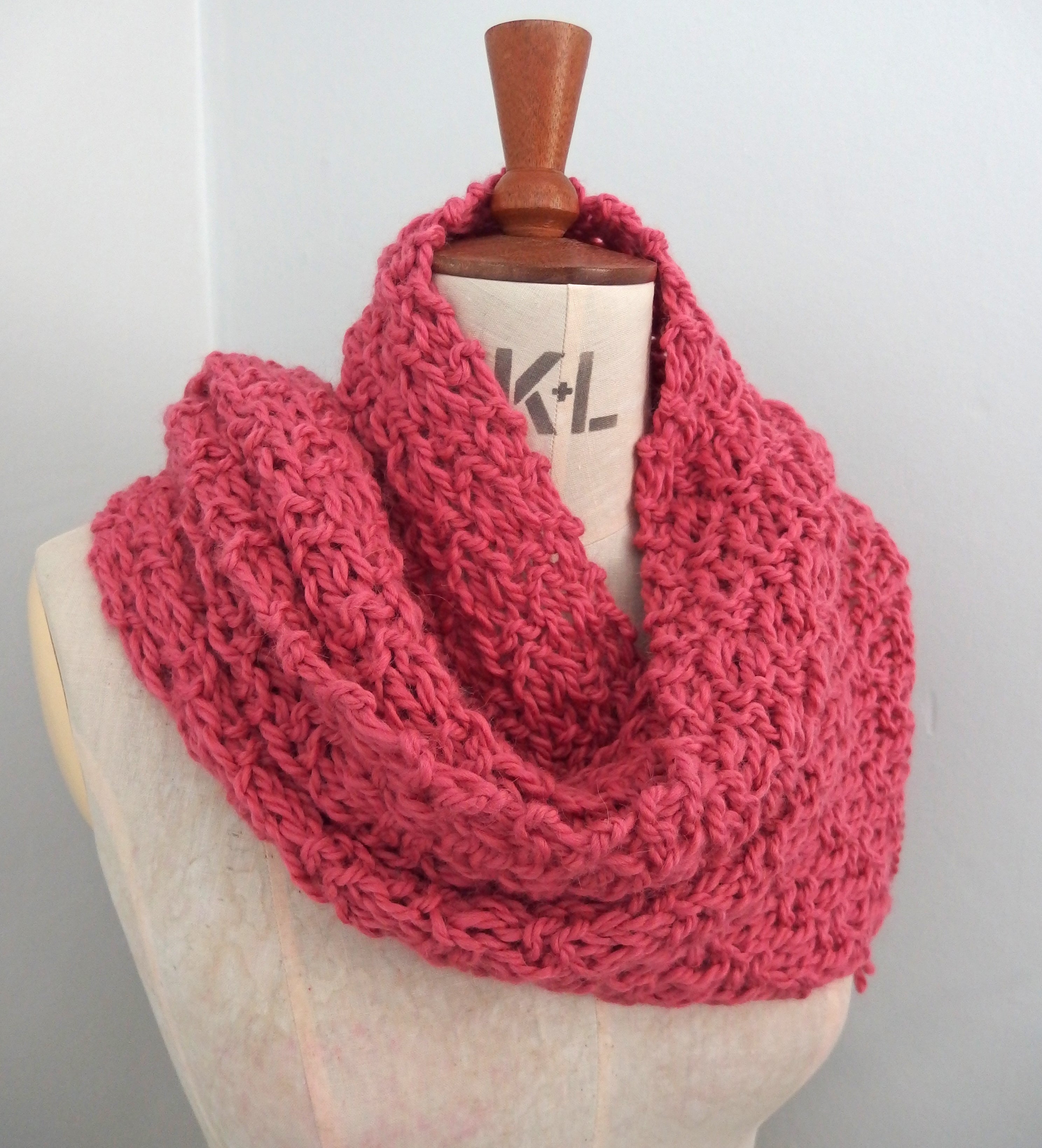 Big Soft Scarf - Extraordinarily soft 80% wool and 20% cashmere - Crimson