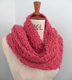 Big Soft Scarf - Extraordinarily soft 80% wool and 20% cashmere - Crimson