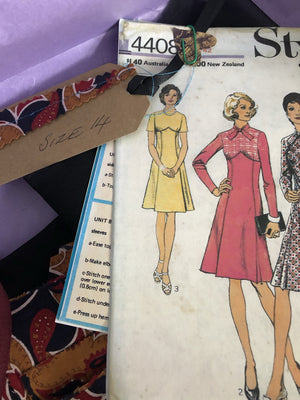 Vintage dress-making kit