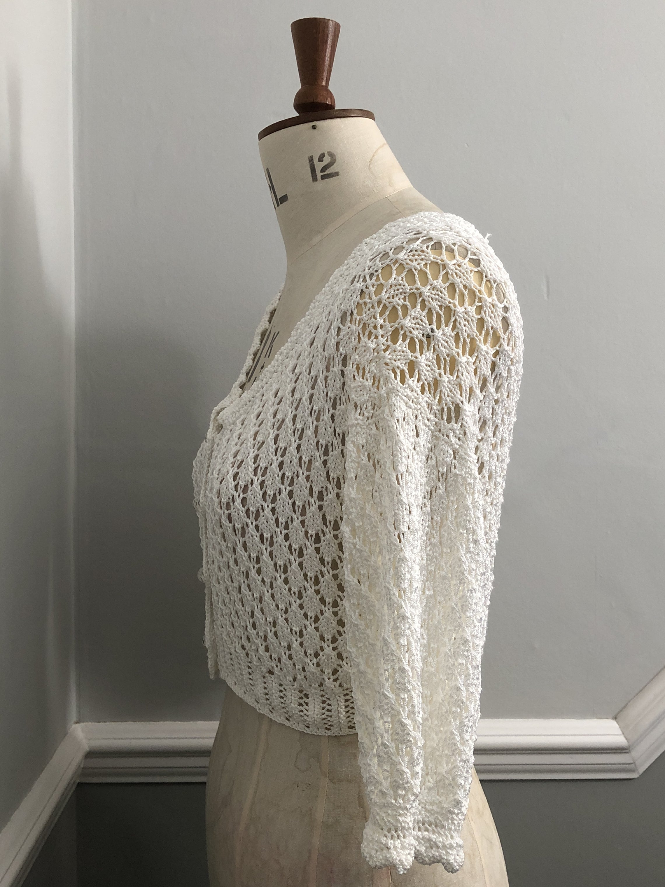 Lace-knit crop cardigan