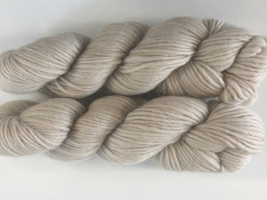 Mrs Moon Plump DK