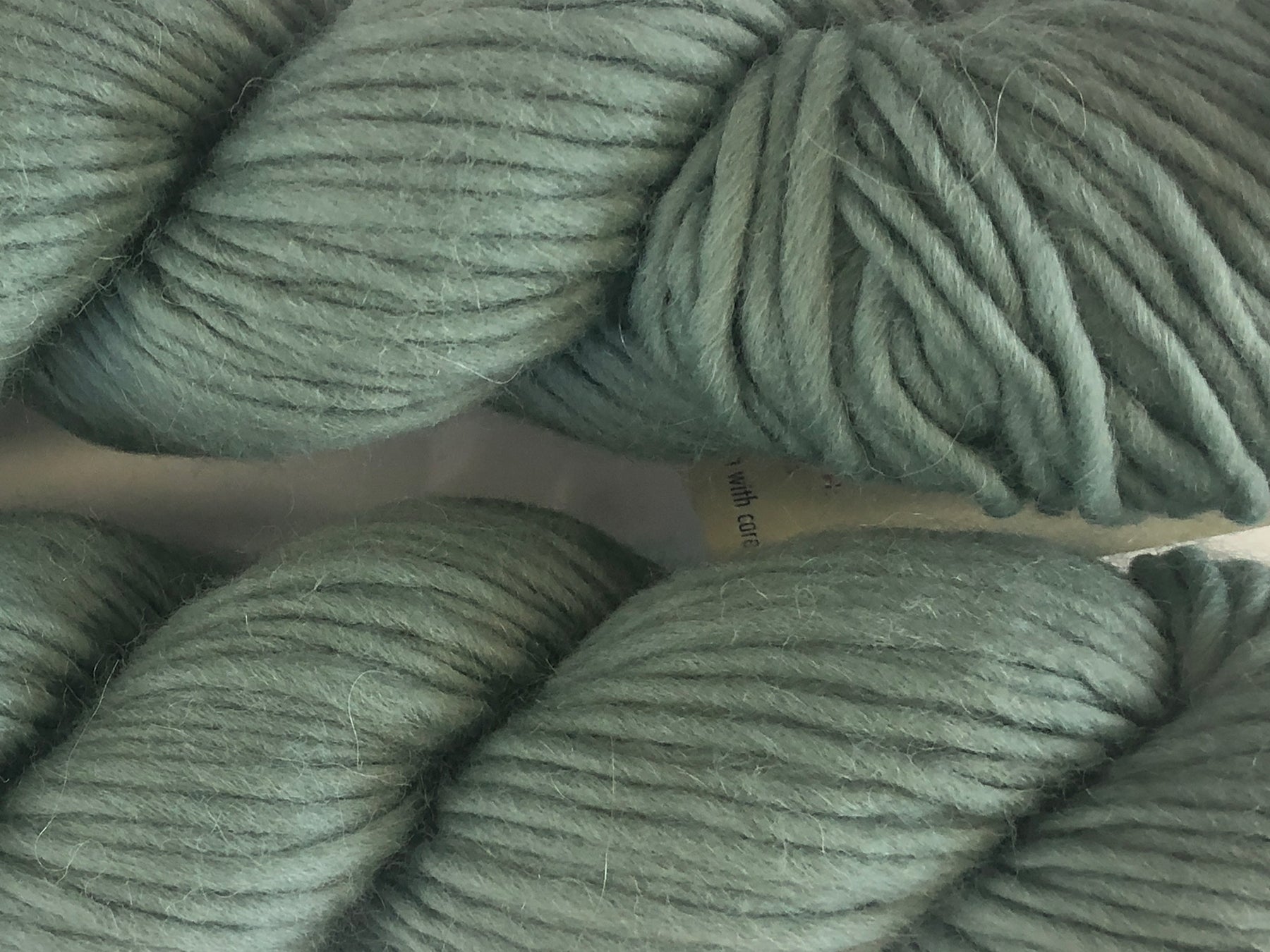 Mrs Moon Plump DK: Sugared Almond