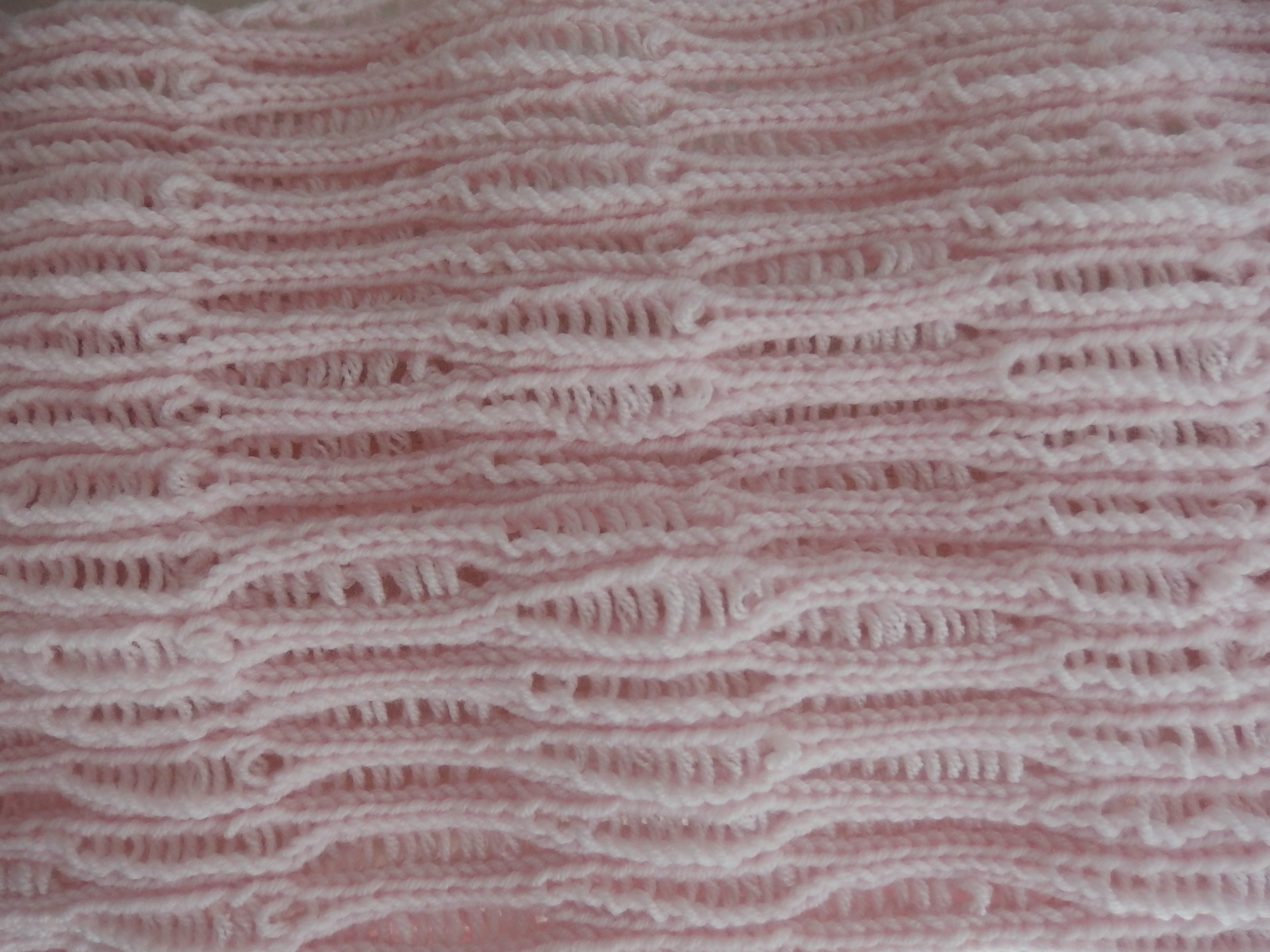 Scarf - Extraordinarily soft 100% Baby Merino Wool: Pale Pink