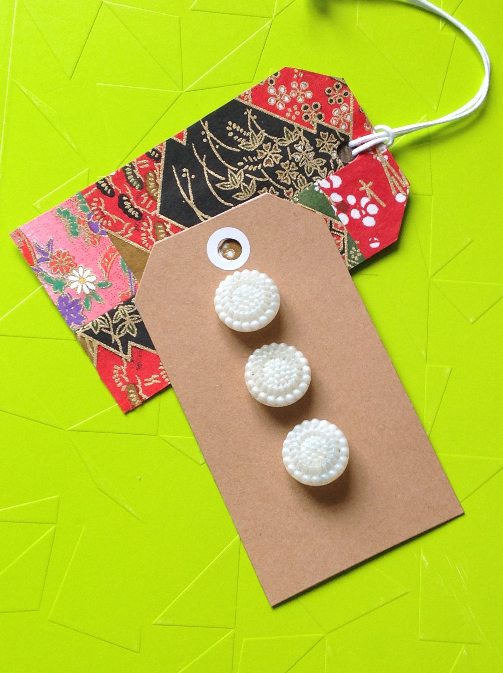 Vintage Buttons: white