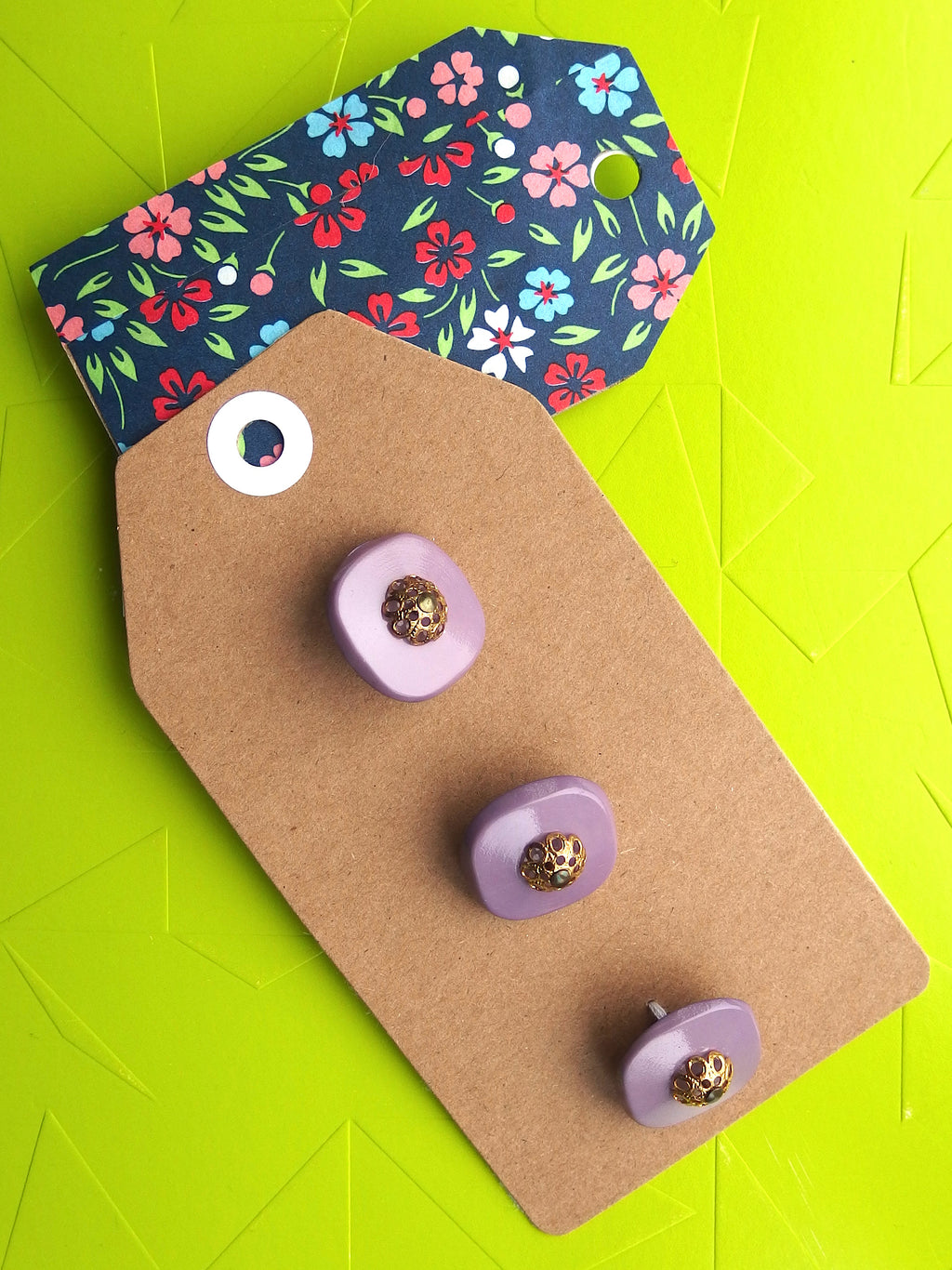 Vintage Buttons: purple