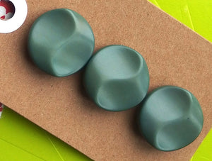 Vintage Buttons: green