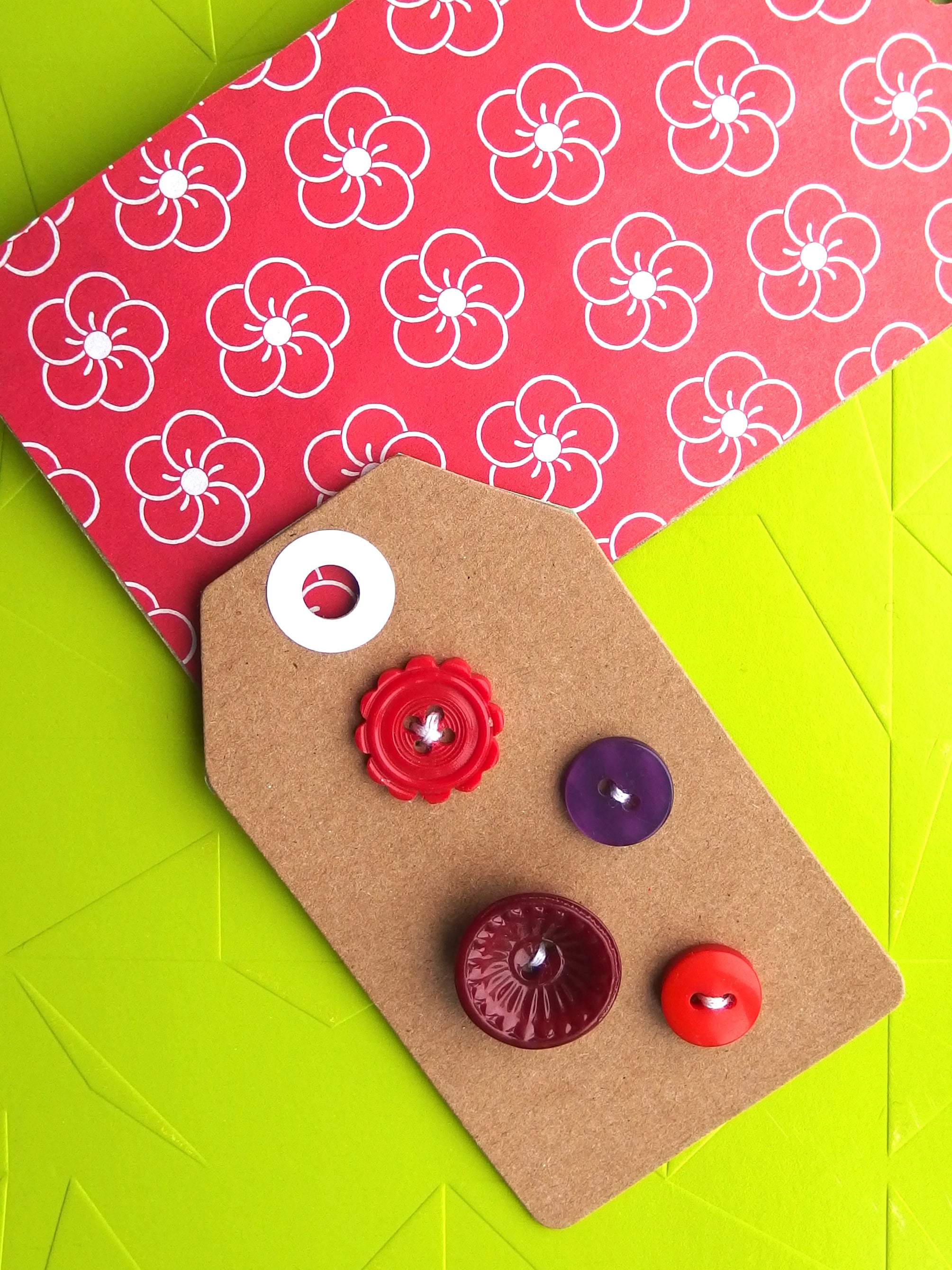 Vintage Buttons: red, magenta & purple
