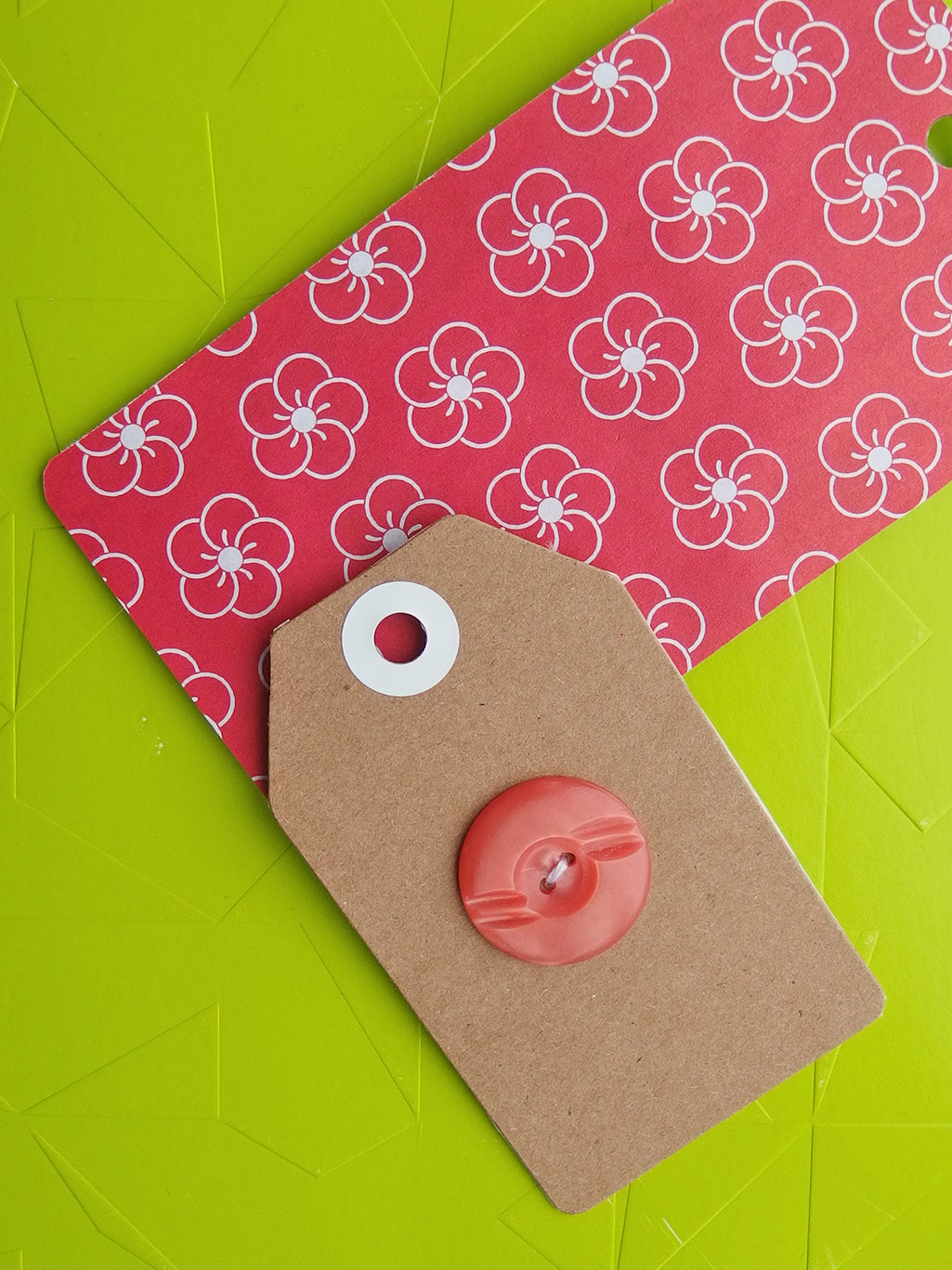 Vintage Button: orange