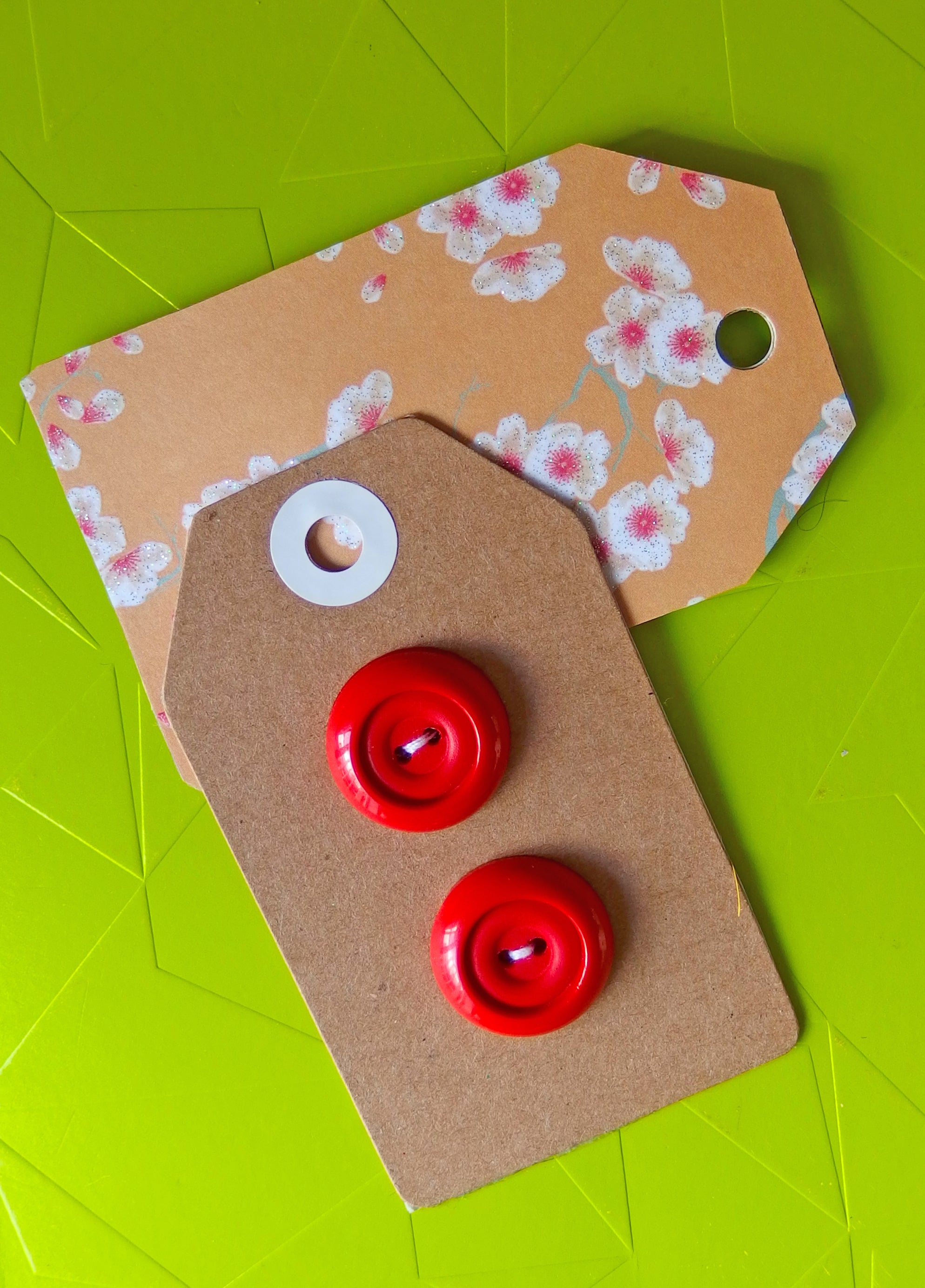 Vintage Buttons: Red