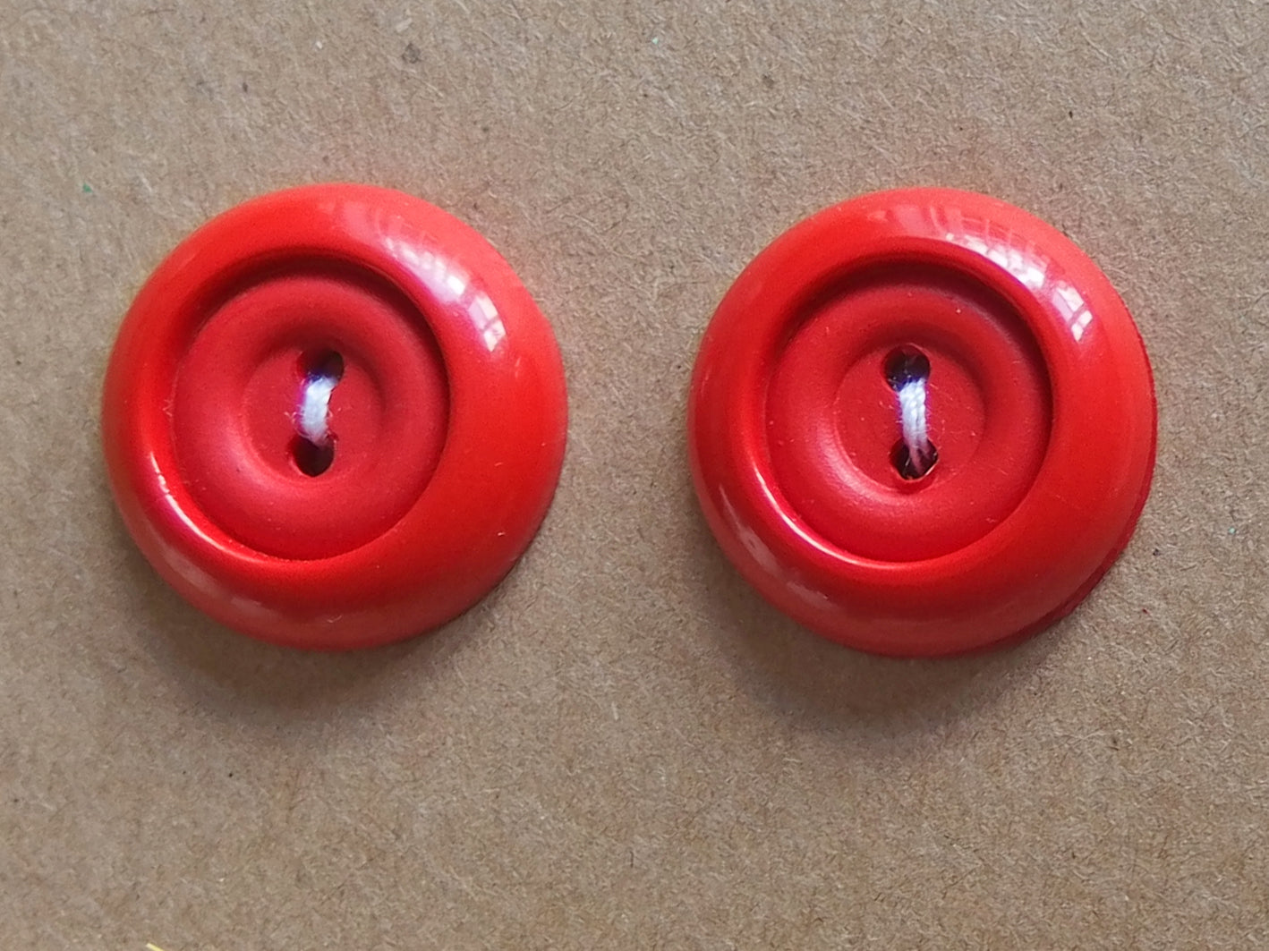 Vintage Buttons: Red