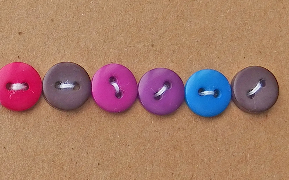 Vintage Buttons: Multicolour