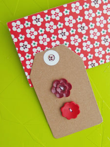 Vintage Buttons: Red