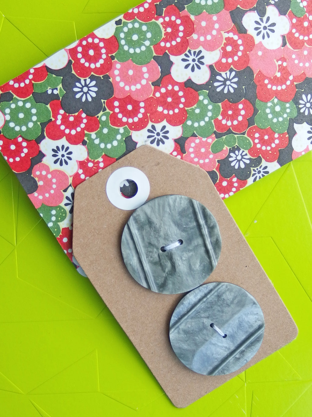 Vintage Buttons: Silver green