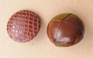 Vintage Buttons: Brown leather