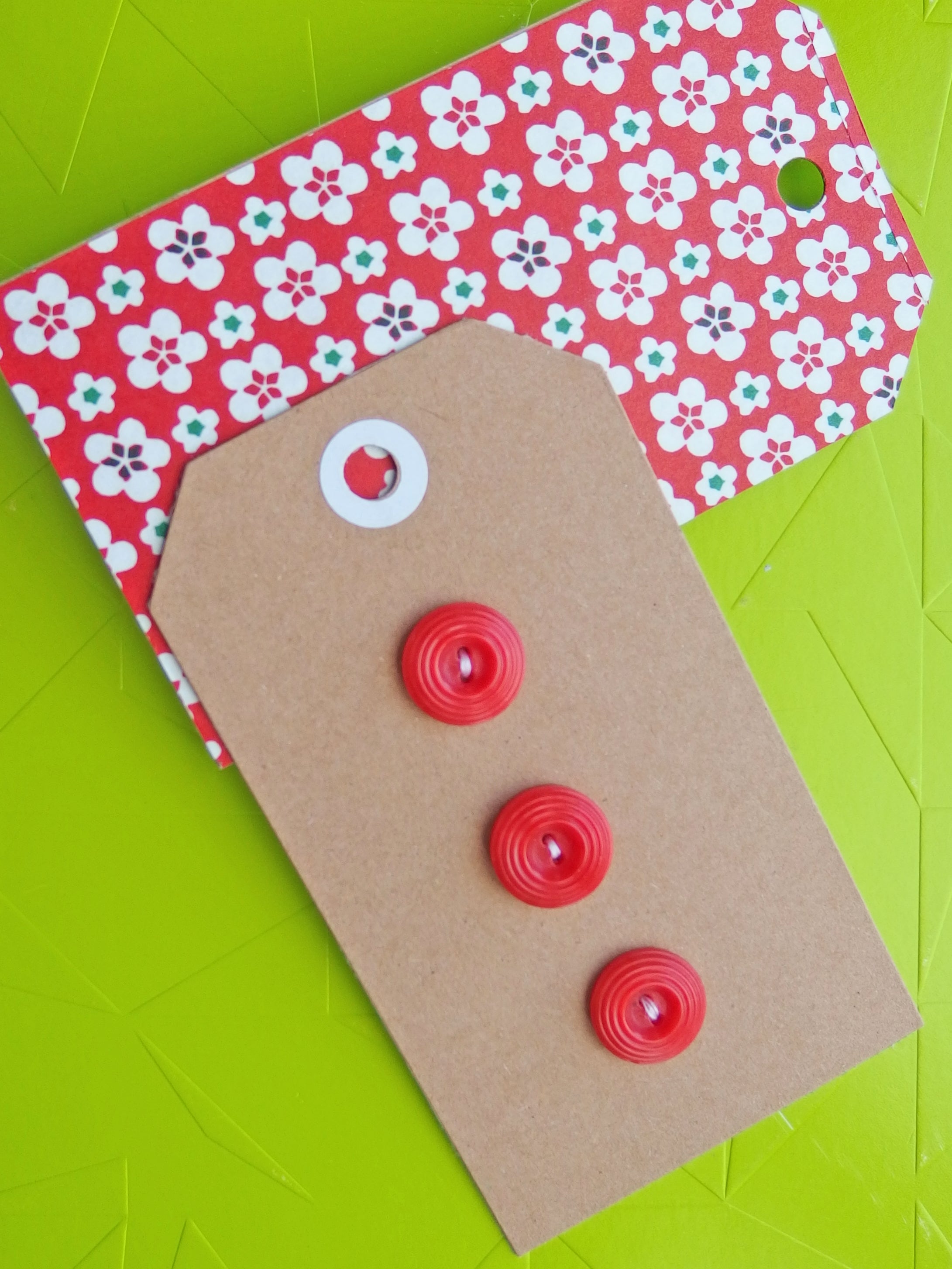 Vintage Buttons: Red