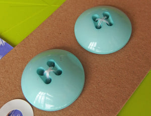 Vintage Buttons: Turquoise Blue