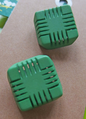 Vintage Buttons: Green