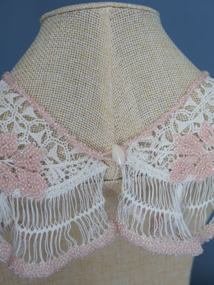 Vintage lace collar