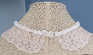 Vintage lace collar