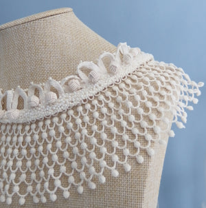 Vintage lace collar
